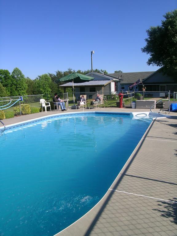 Wolf Creek Farm And Motorcycle Manor At Wolf Creek Farm, Llc 5* Ararat