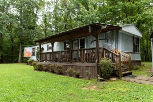 Wolf Creek Farm And Motorcycle Manor At Wolf Creek Farm, Llc 5*